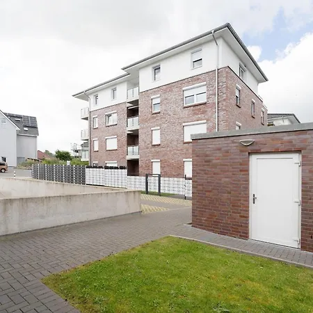 Brenkenhagener Weg 4 7 *