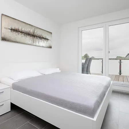 Brenkenhagener Weg 4 7